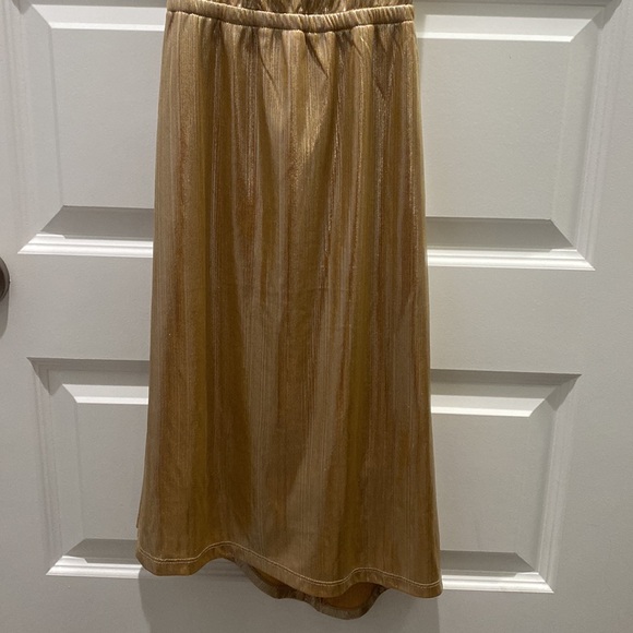 NWT Wild Blue Sadie Robertson Dress Gold Shimmer Size Large Asymmetrical - Picture 3 of 9